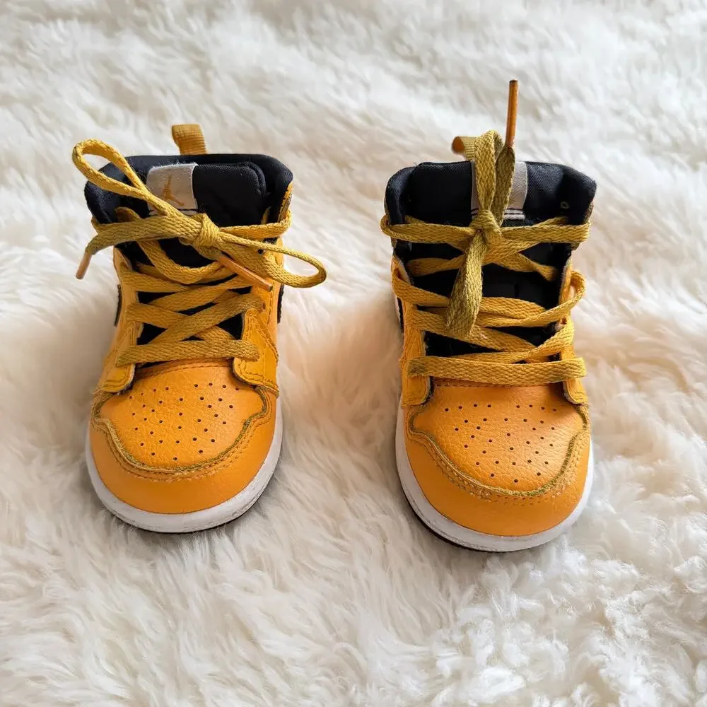 Nike Jordan 1 Mid yellow and black sneaker shoes size 5C